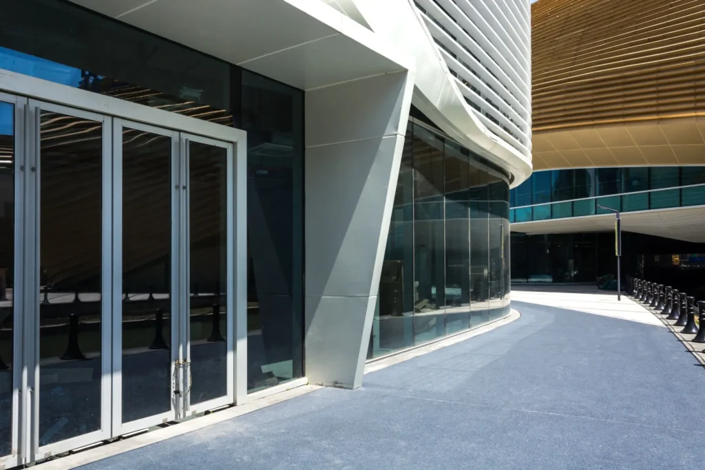 Automated-Commercial-Doors-Horizontal-04