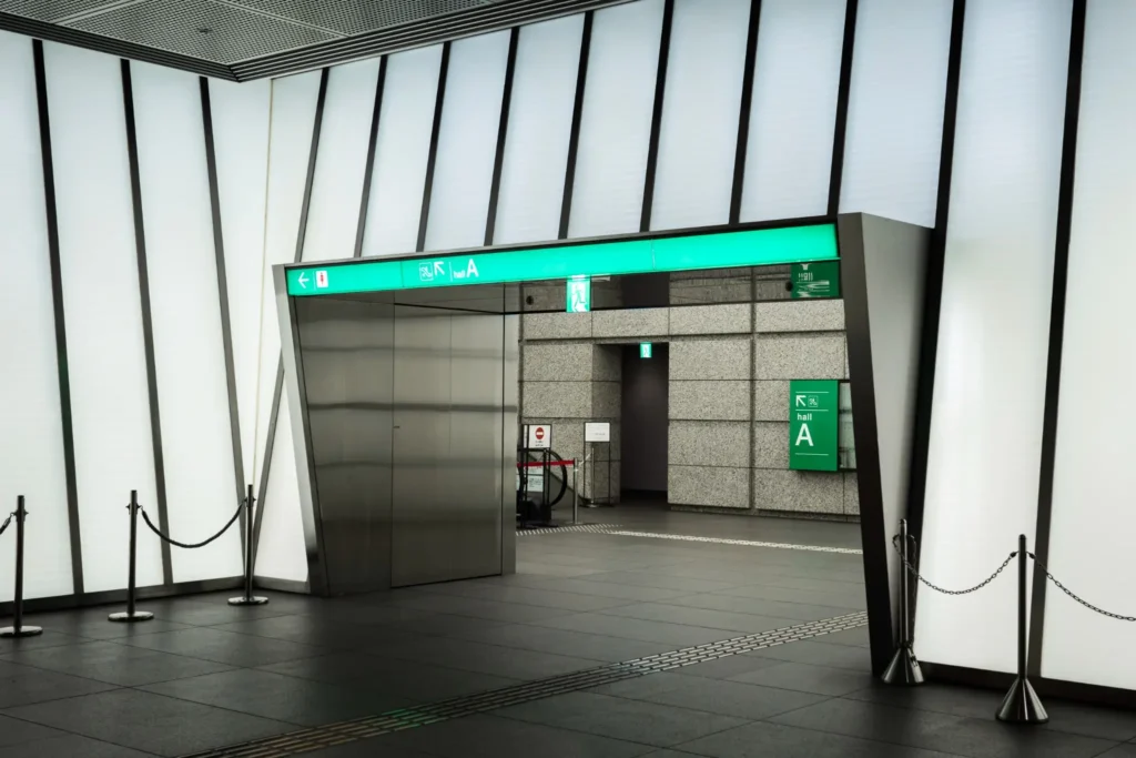 Automated-Commercial-Doors-Horizontal-05